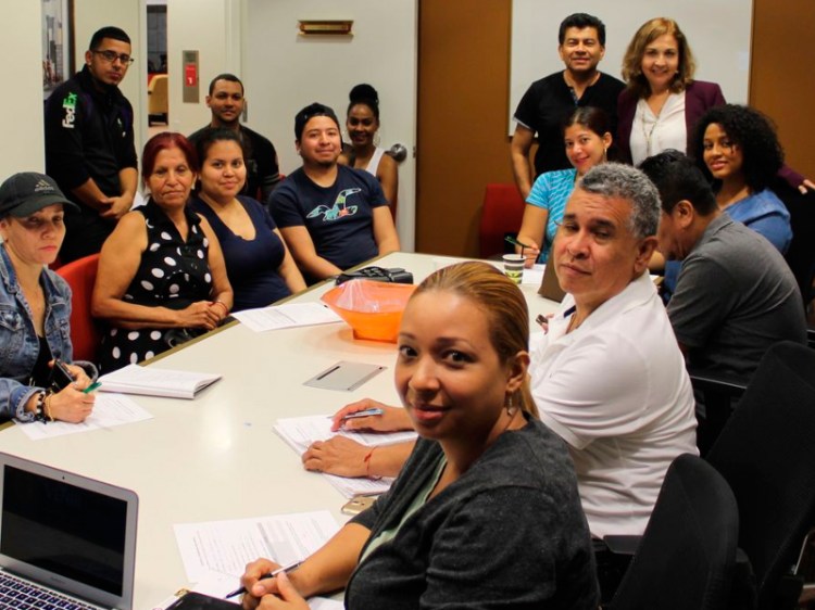 Crecer dentro y fuera de la empresa: todo contacto, aprendizaje y la adquisición de nuevas habilidades, deben estar alineados con los objetivos estratégicos del negocio.