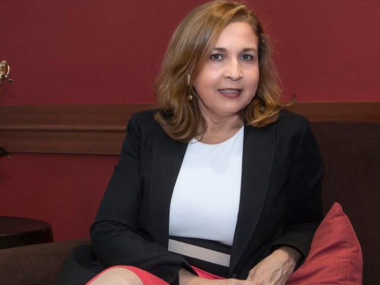 En este mundo digital hay una cantidad de rutas y decisiones a tomar que sin la experiencia necesaria y un guia es facil llegar a ningún sitio.