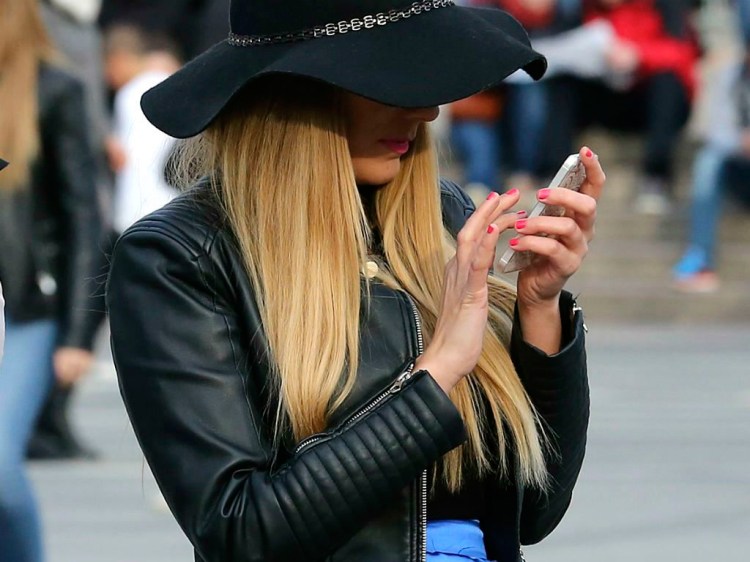 Las personas con ingresos más altos conocen las ventajas de alquilar un objeto que solo se va a utilizar pocas veces